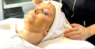 You are currently viewing Vivier Essential Peel: Redefining Skin Radiance at Spa Derma